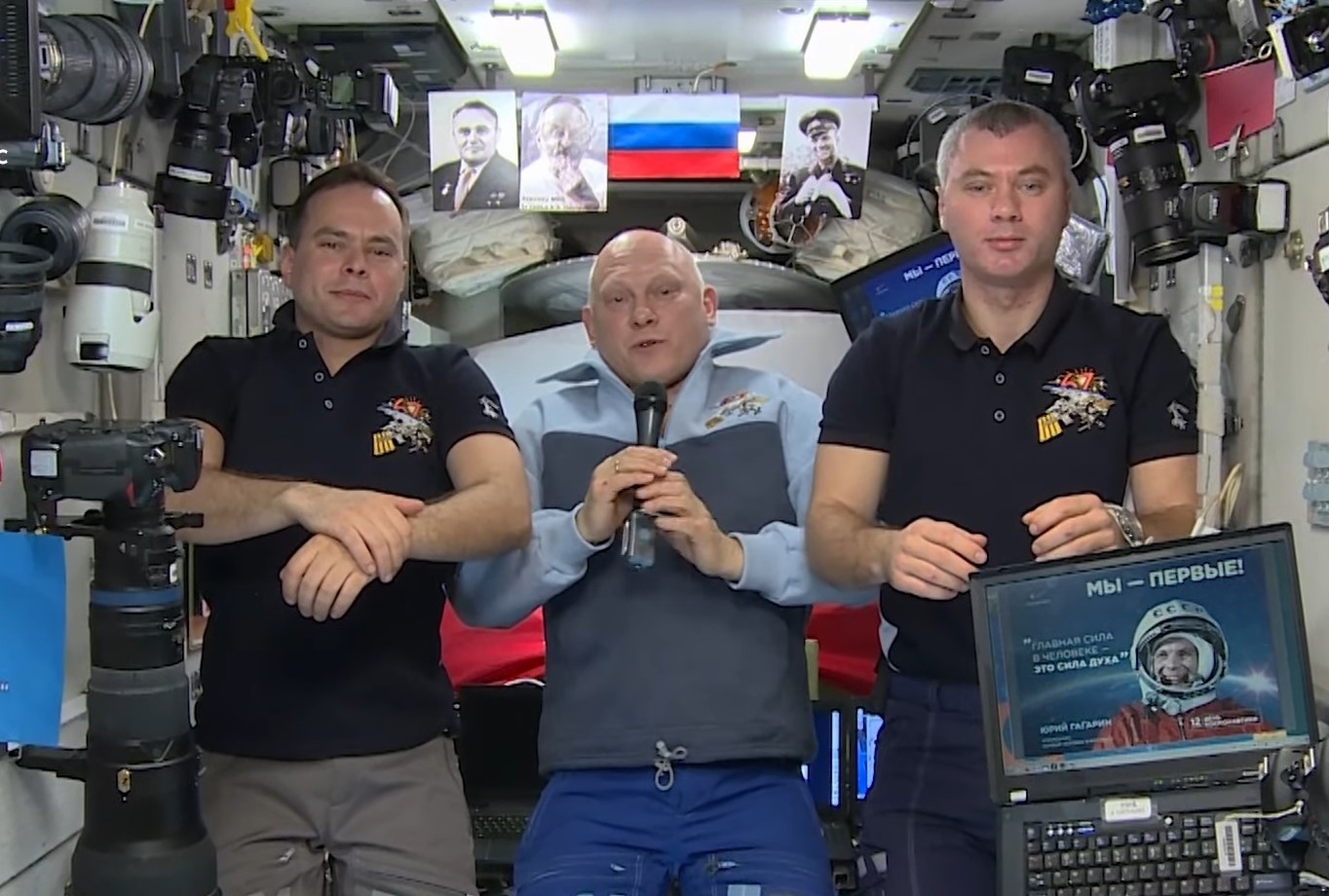 Cosmonauts from the ISS congratulated Russians on Cosmonautics Day